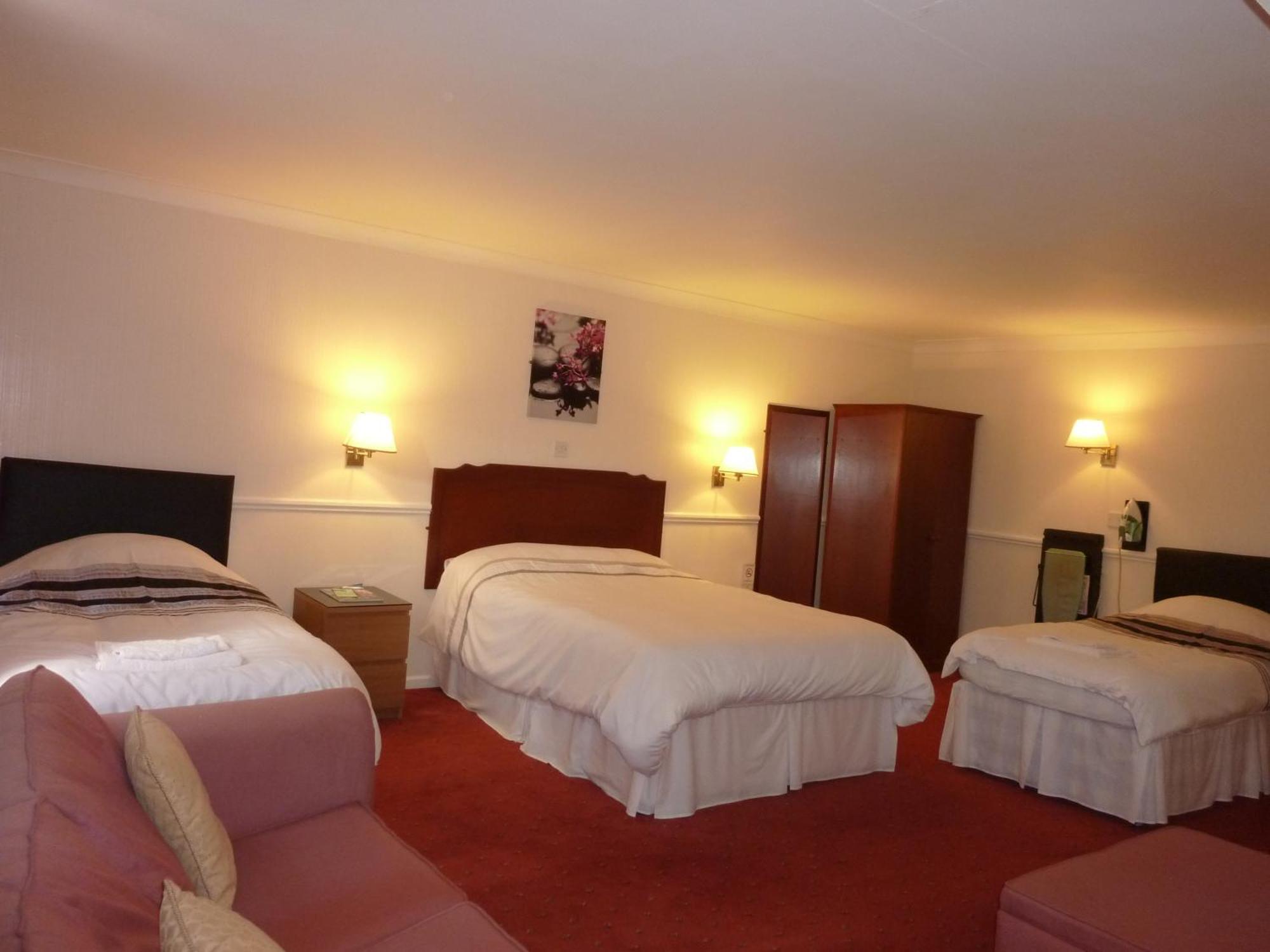 Hotel The Highfield